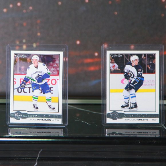 O-Pee-Chee Glossy Rookies Sam Bennett, Jake Virtanen & Ehlers Hockey Cards - Picture 5 of 6